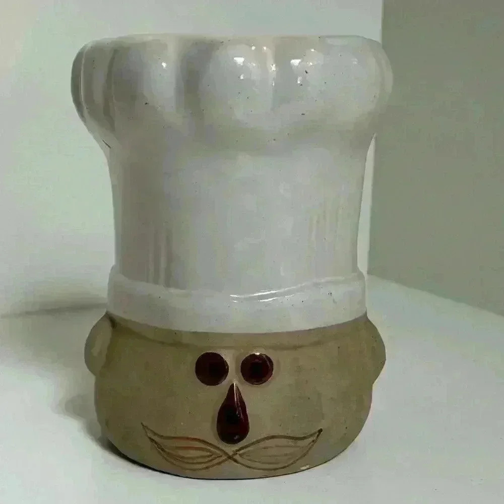 Le Chef vintage glazed ceramic kitchen utensil holder and salt & pepper shakers - Picture 2 of 14